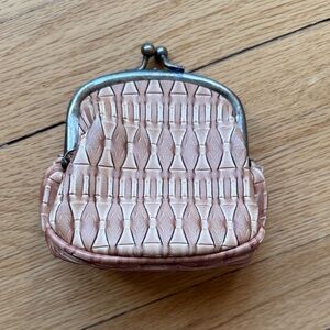 Elegant Tan Women's Coin Purse